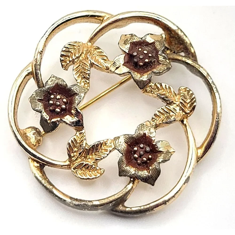 Vtg 1960s Sarah Coventry Round Gold Tone Floral Flower Leaf Brooch 1.5in